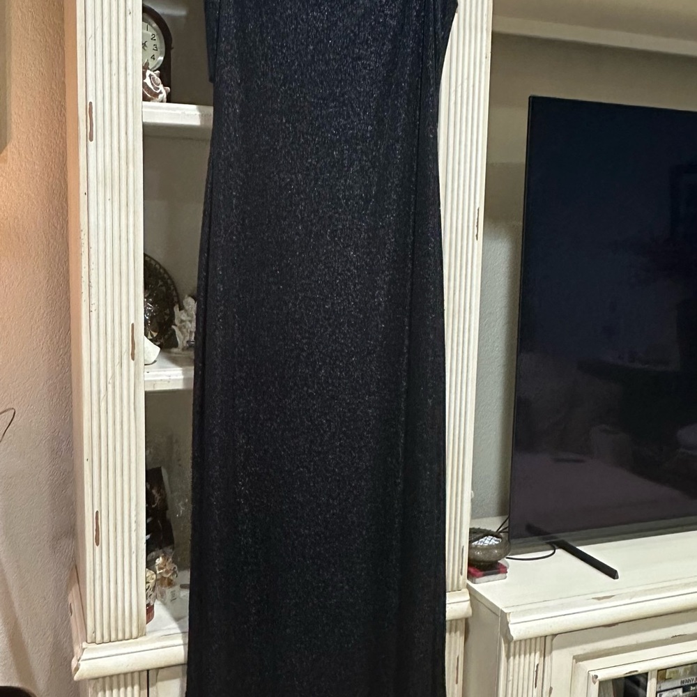 Elegant Black Evening Gown
